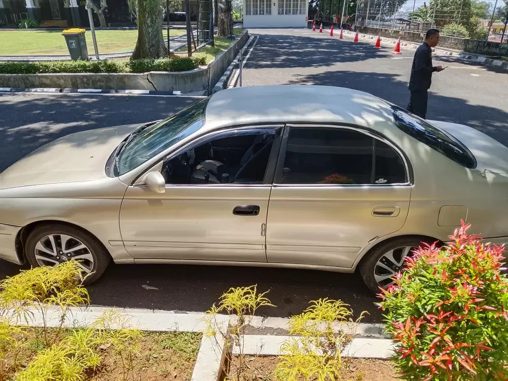 Toyota Corona 1997 Bensin