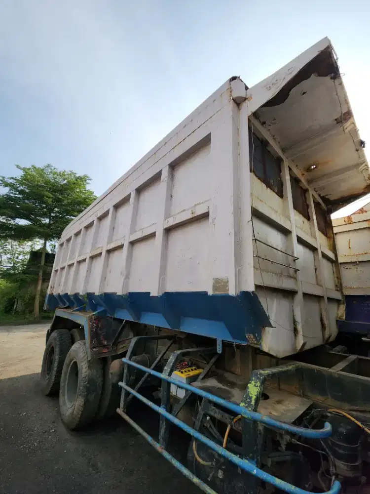 Jual Bak Dam / Dump truk tronton 10 roda lengkap dengan hidrolis + PTO