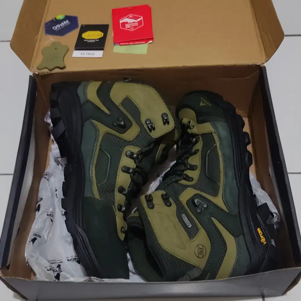 Eiger Pollock 2.0 Size 43 [SE] Ekspedisi 28 Gunung - Vibram Ortholite