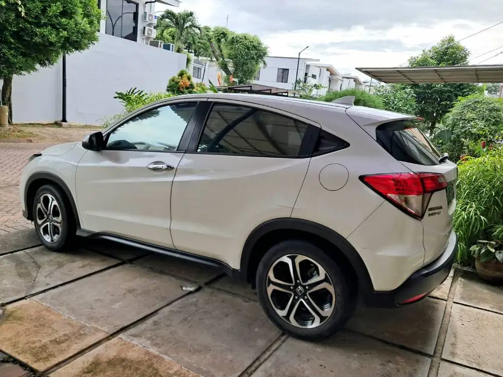 jual HRV putih E CVT lokasi tangerang banten