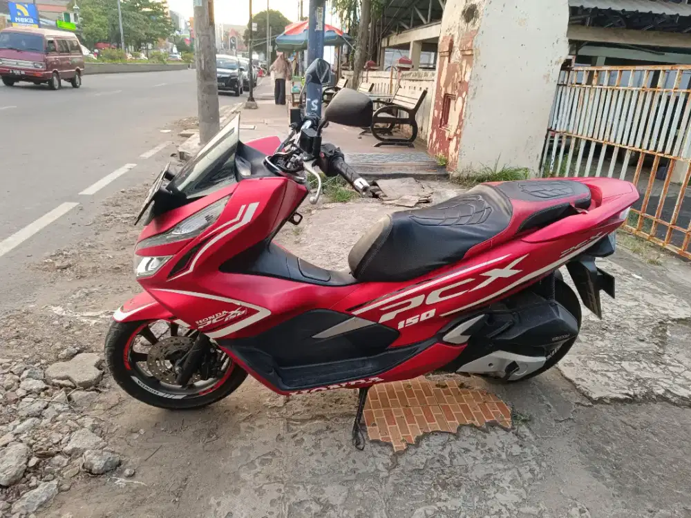 Honda PCX 150 plat tangkot,pajak off 2x,km rendah mesin sehat