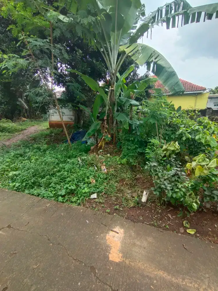 Tanah dekat Kawasan MM2100