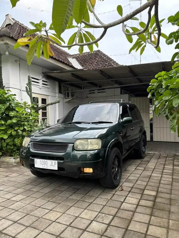 Ford Escape 2,0 Manual th2004 XLT pajak hidup