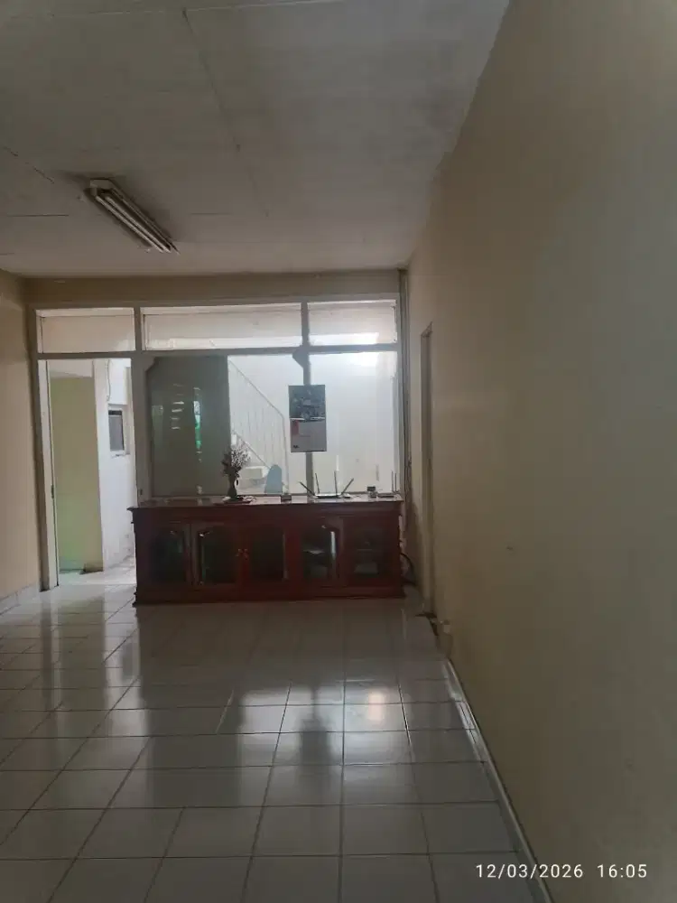 Di Sewa rumah tinggal/ kantor Lokasi Di Pasirluyu, Pasir Salam