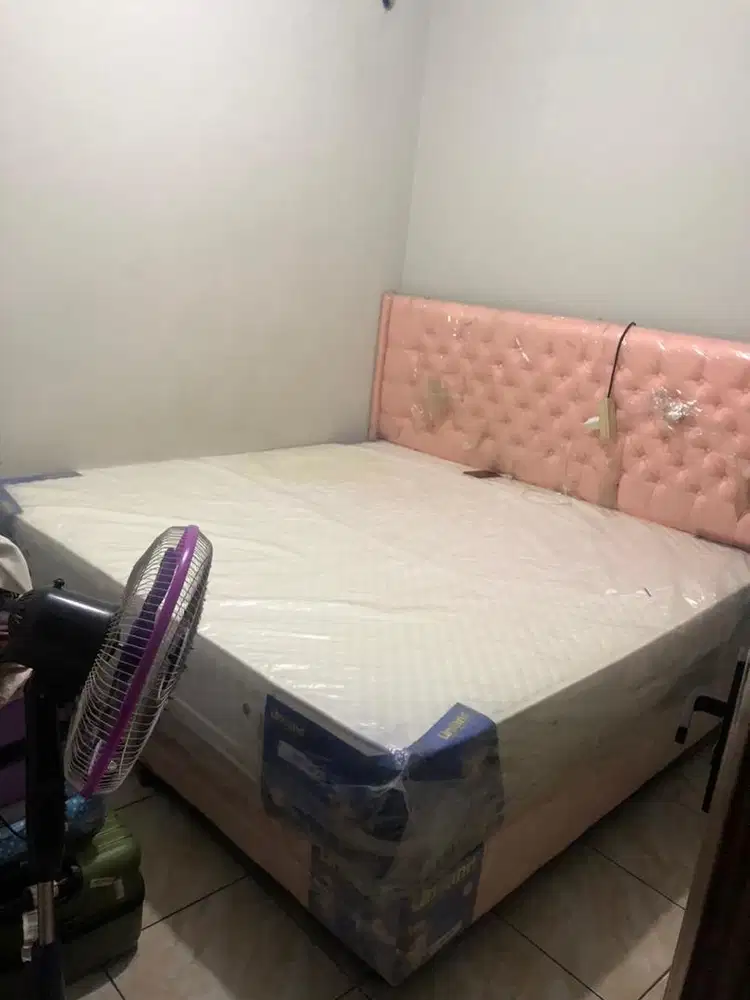 JUAL KASUR MURAH MASIH BARU 4JUTA NEGO TIPIS