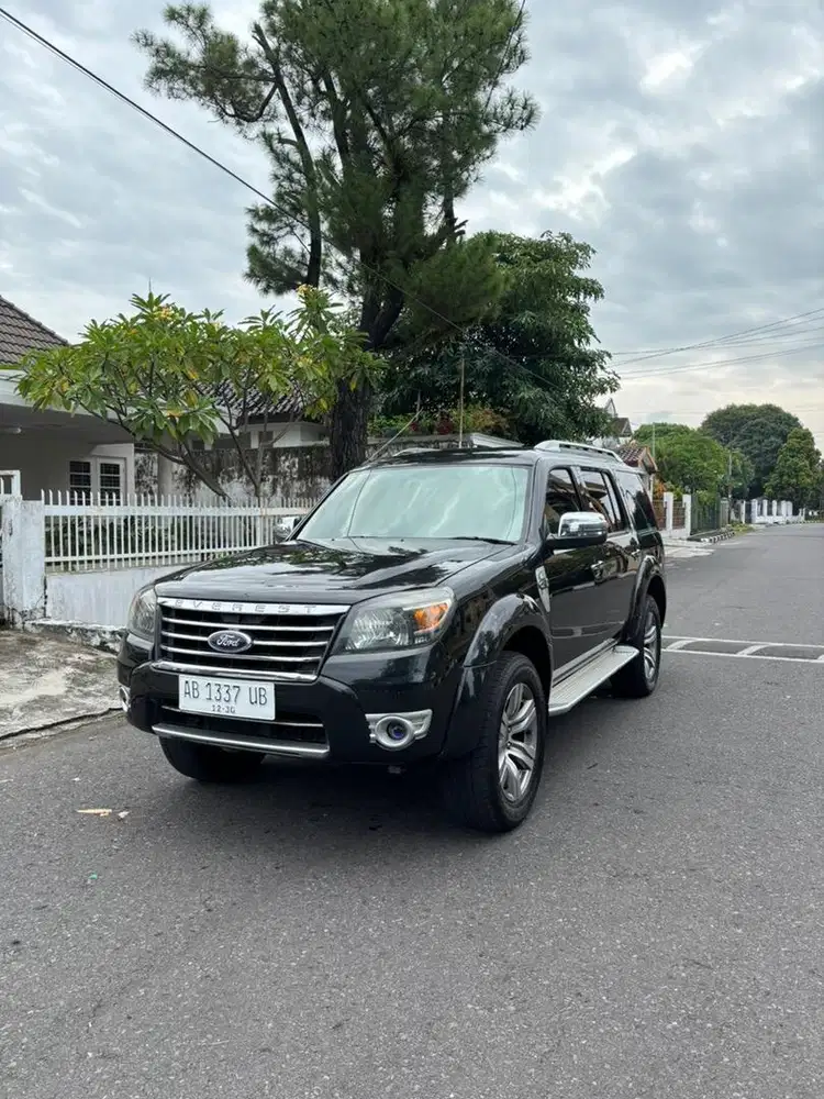 Ford Everest TDCI XLT matic th2009 plat AB pajak hidup