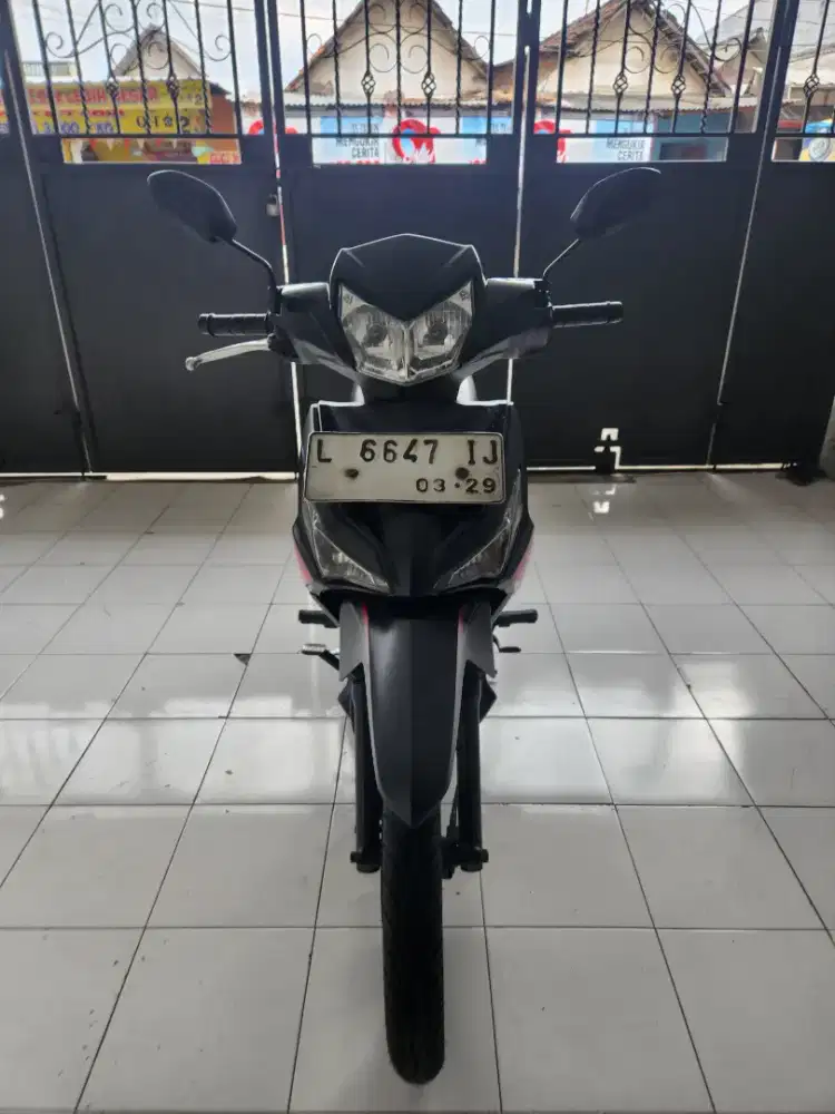 Honda new supra x 125 2019 FI CW km20rb jrg pakai mulus petemon sby