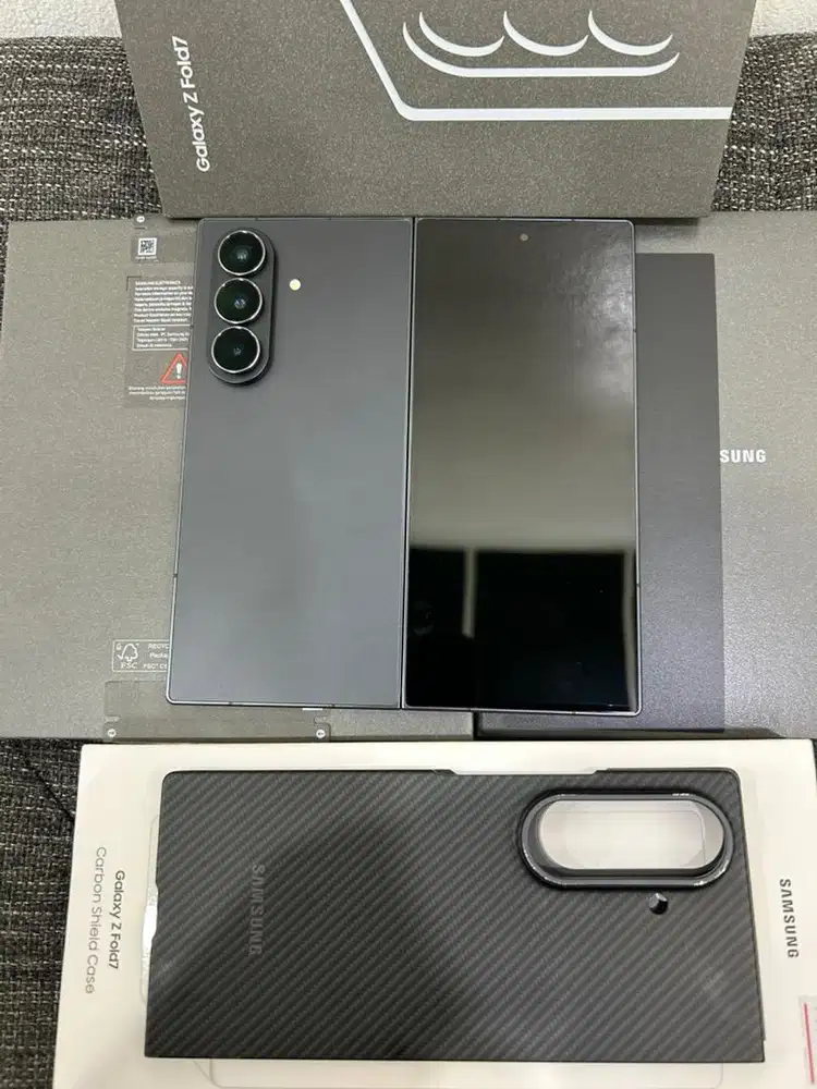 Samsung Z Fold 7 5G , Zetblack , 12/512GB + Cover Ori