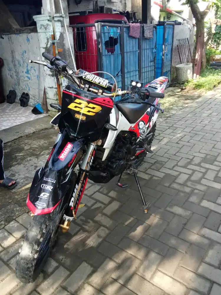 Jual santai Viar cross x 200 GT yg minat wa