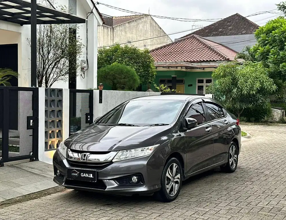 Honda City E RS 2016 AT Matic Facelift Model 2017 Istimewa