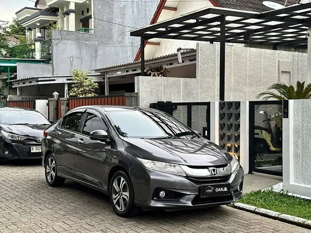 Honda City 2016 E RS AT Matic Facelift Model 2017 Istimewa