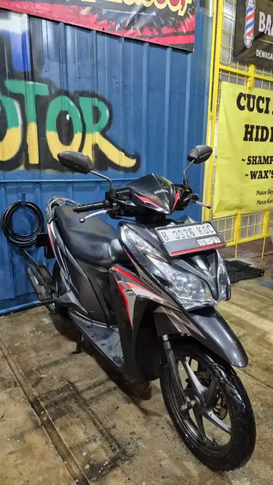 DIJUAL VARIO 125 2014 FI ISTIMEWA