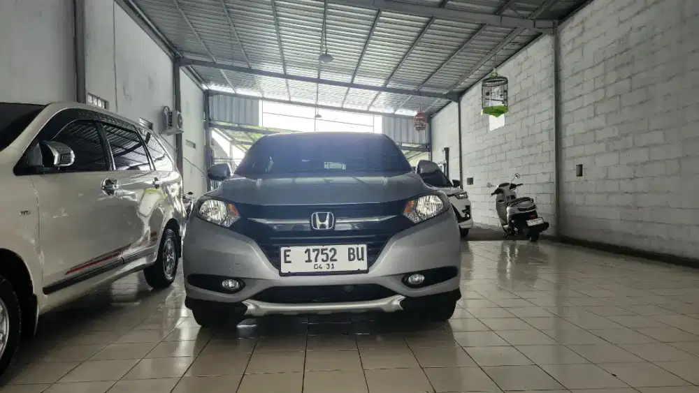 HND HR-V E CVT 2016