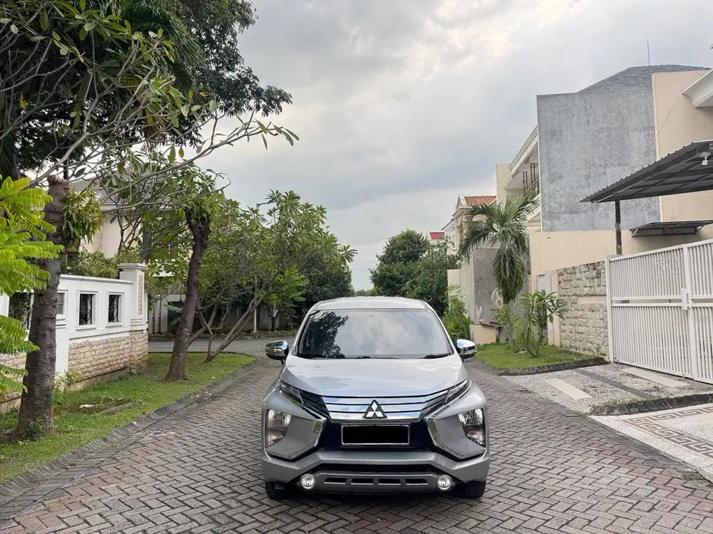 Mitsubishi Xpander 1.5 Ultimate Matic 2018 Silver Plat B