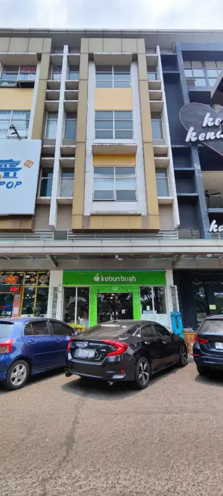 Ruko 4 Lantai Hadap Jalan di Topaz Commercials Summarecon Bekasi