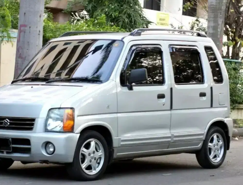 DiCARI Suzuki Karimun