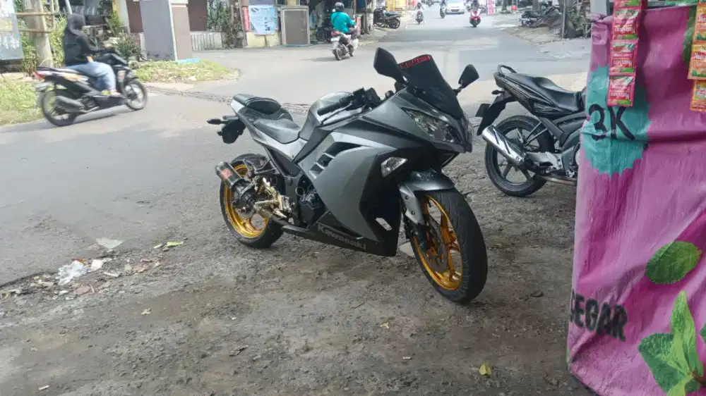Jual KAWASAKI NINJA Fi 2013