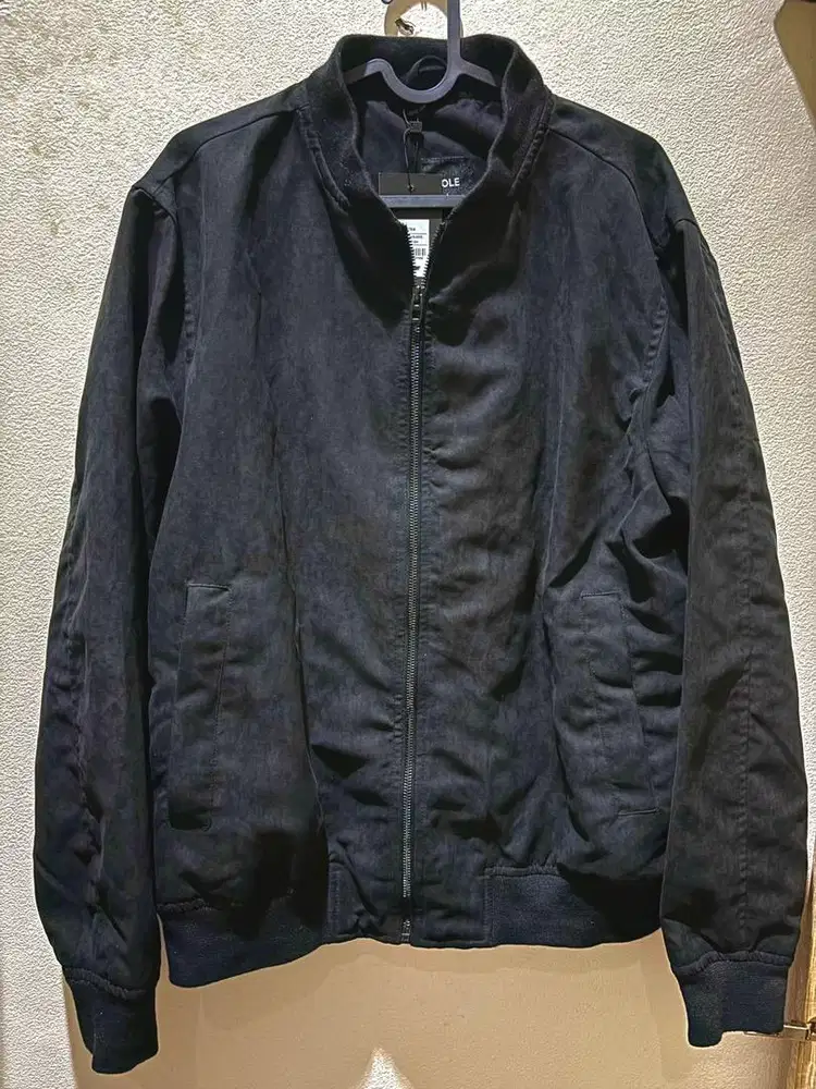 Jacket COLE baru masih ada tag size L