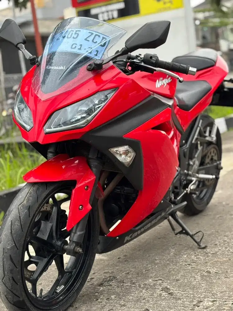 Ninja 250 tahun 2015