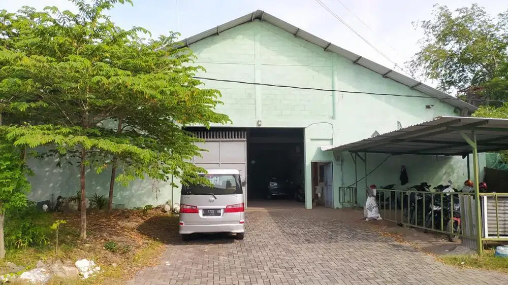 (JUAL CEPAT) Gudang & Kantor di Lebo Sidoarjo dekat Lippo Mall