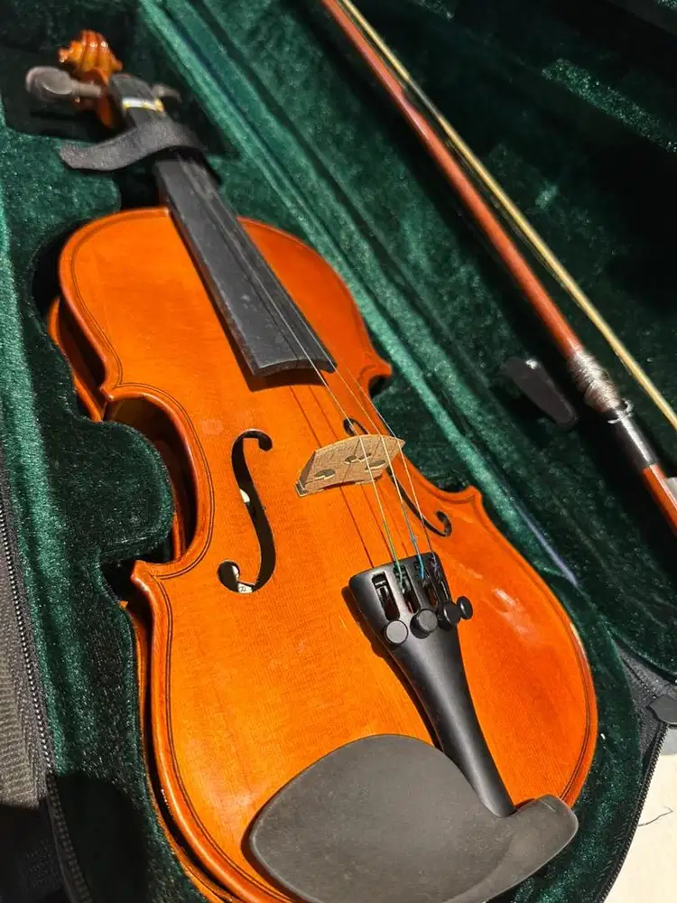 Biola merek Stainer (Jerman)