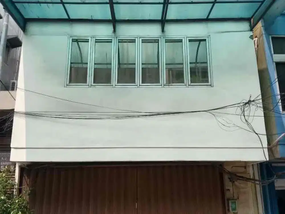 Ruko 3 lantai di tambora jakbar