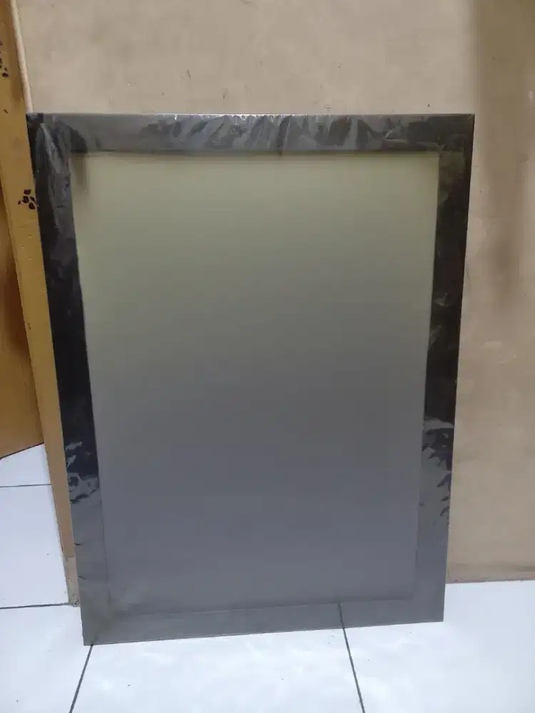 Pigura/Bingkai Lukisan Dan Lain Lain