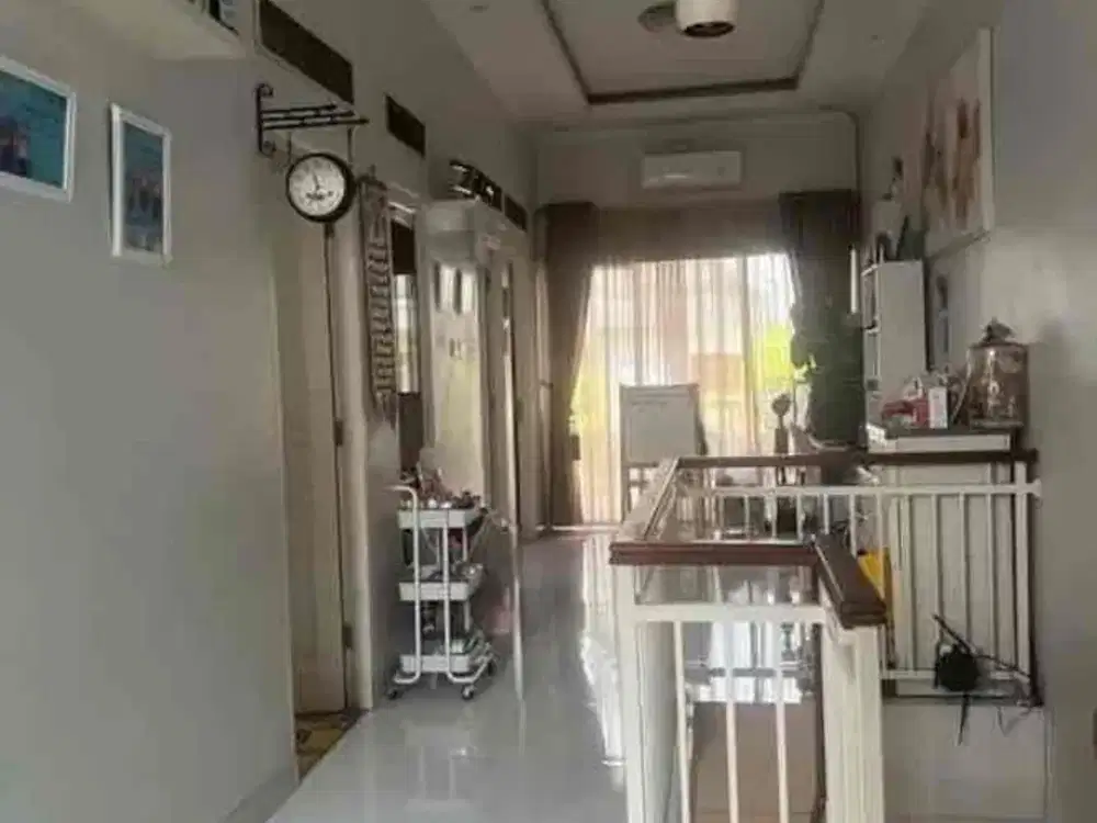 Di jual rumah strategis siap huni 
Perumahan Puri Kranji Regency
kota BEKASI