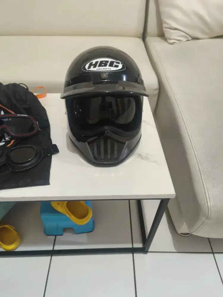 Helm Cakil Bandit HBC Black Glossy Banyak Bonus