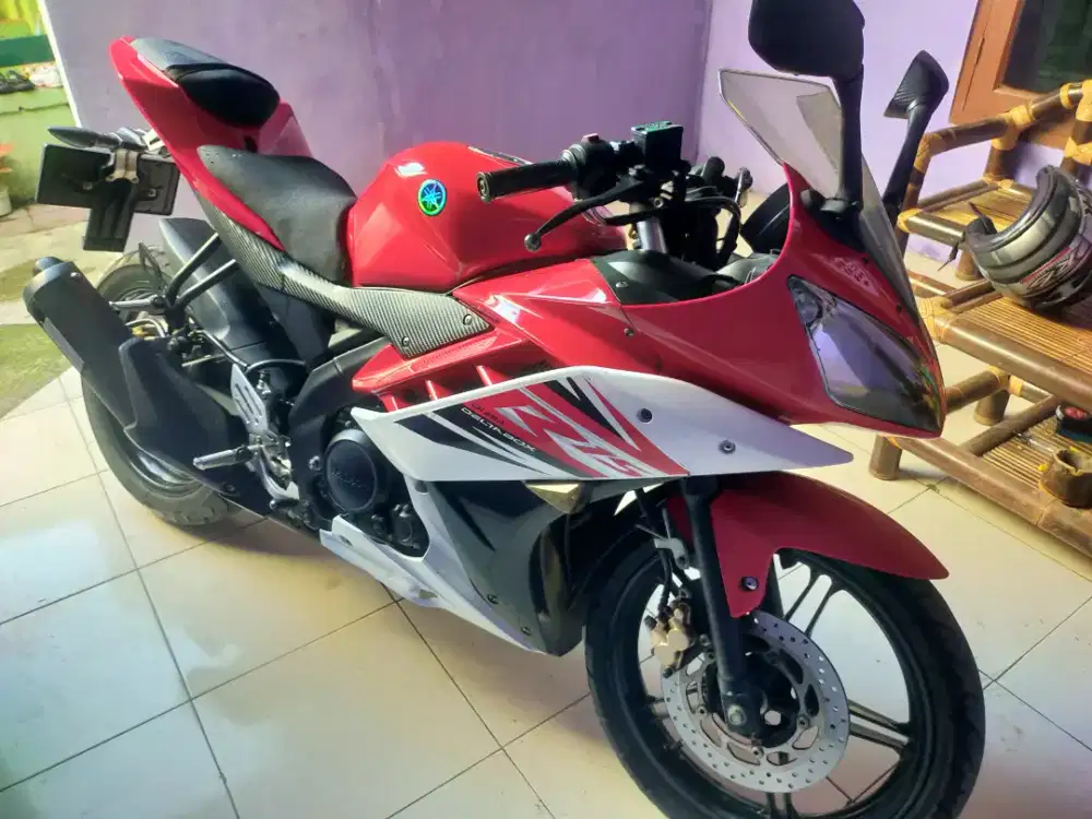 Dijual motor R15