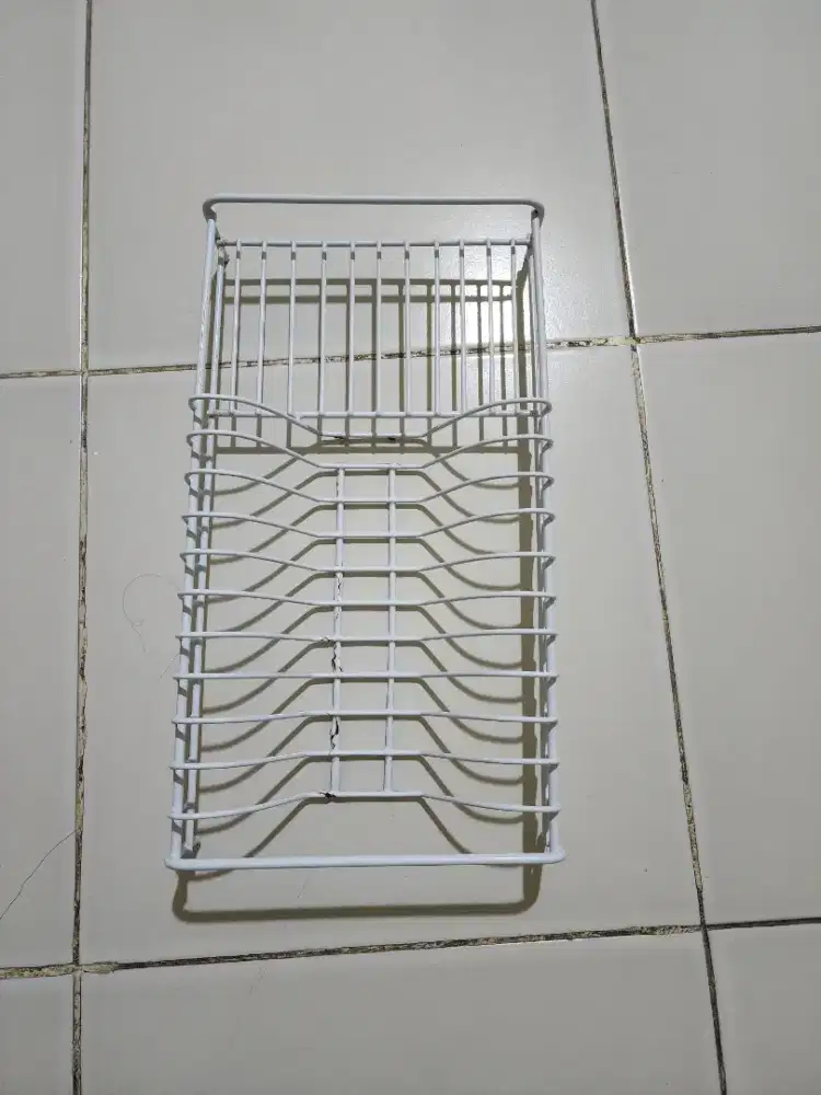 Rak Piring & Gelas Kawat Coating Putih (Preloved/Bekas)