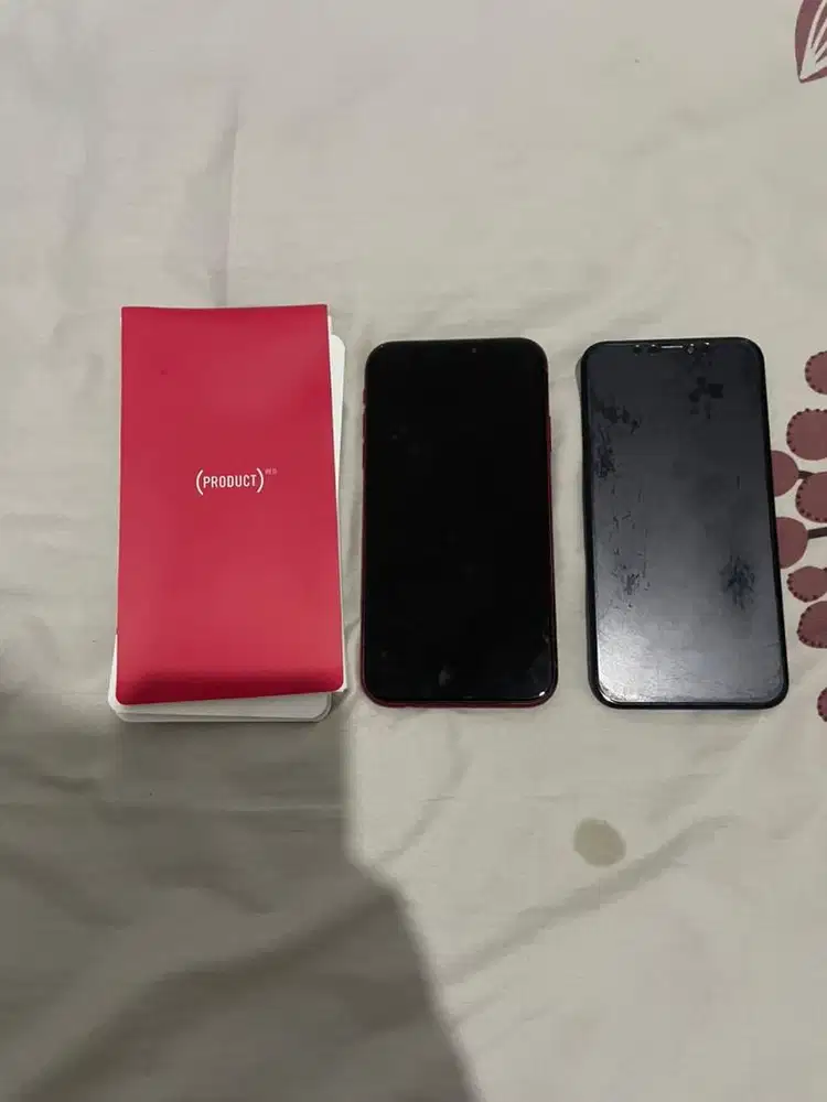 Dijual Iphone xr 256gb beacukai product red
