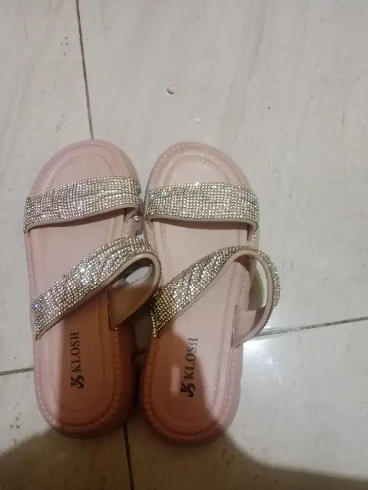 Sandal cewek/perempuan