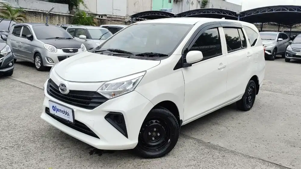 DP RENDAH - Daihatsu Sigra 1.2 X Bensin-AT 2021