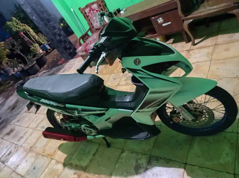 Nouvo 2004 B DKI SELATAN REFLEKTOR DEPAN dan bak cvt gada