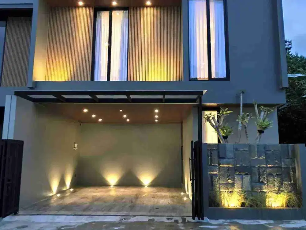 Di JUAL RUMAH DEKAT STADION MAGUWOHARJO FULL FURNIS