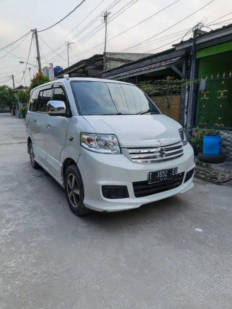 Suzuki APV SGX Luxury 2015