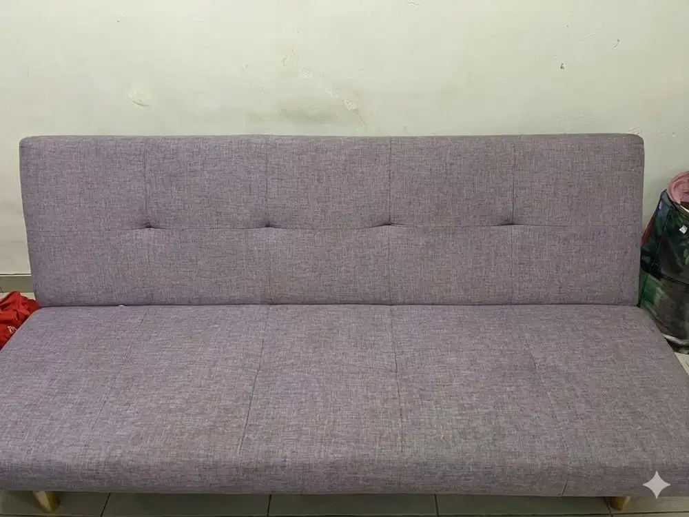Jual sofa bed murah . Need laundry