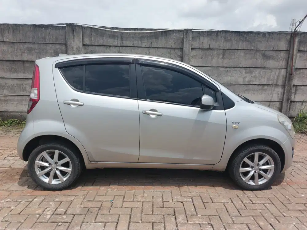 Suzuki Splash 2014 M/T harga cash
