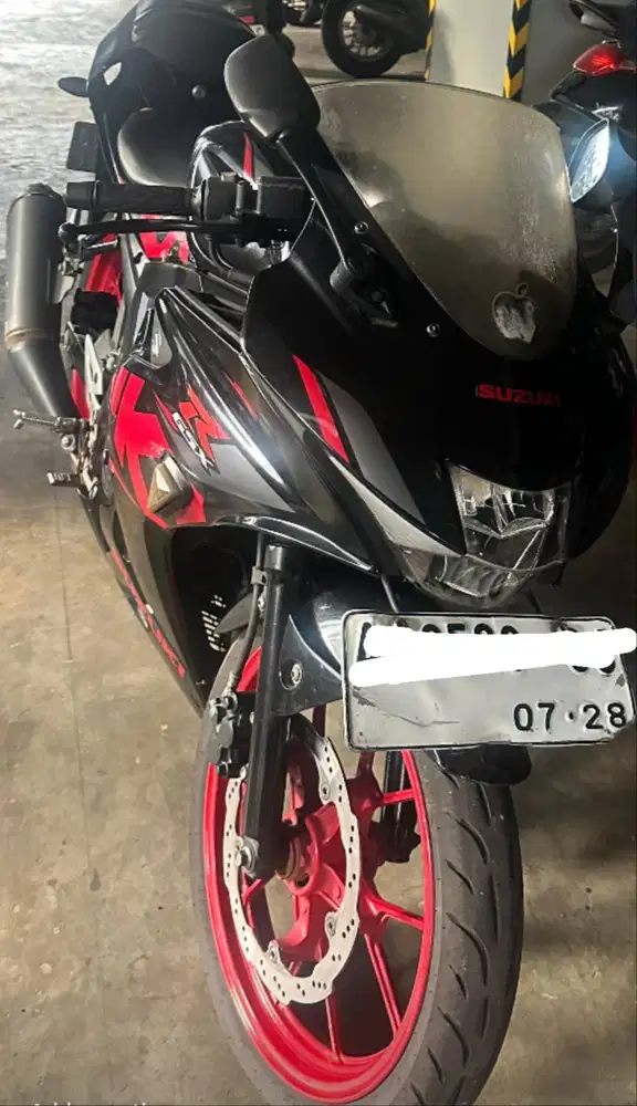 Suzuki GSX-R150 Tahun 2018 – Siap Pakai