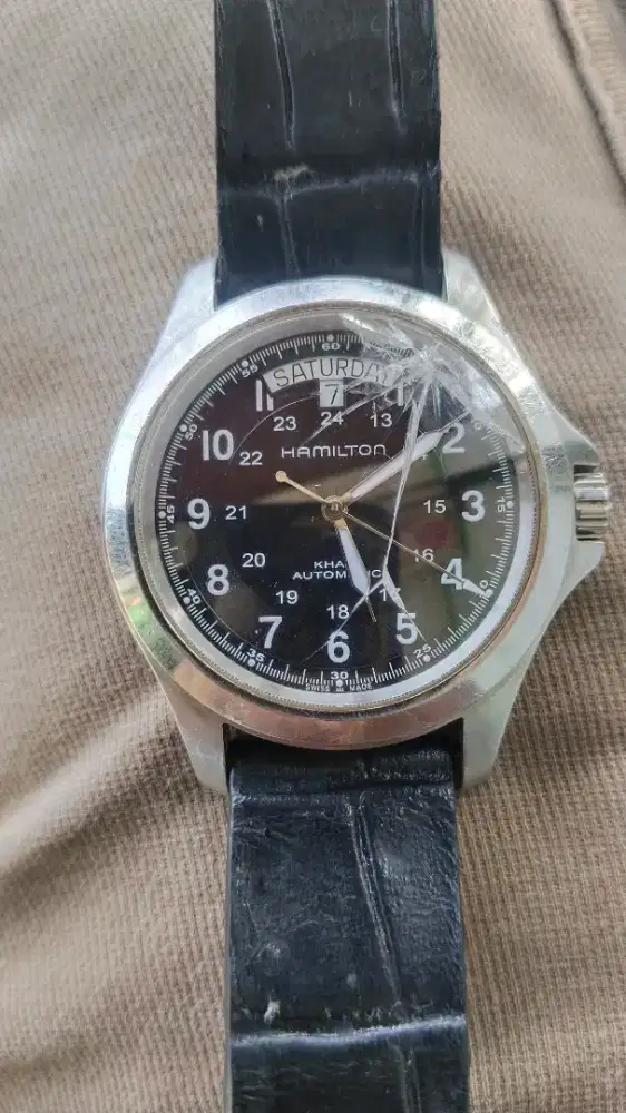 Jam hamilton otomatis