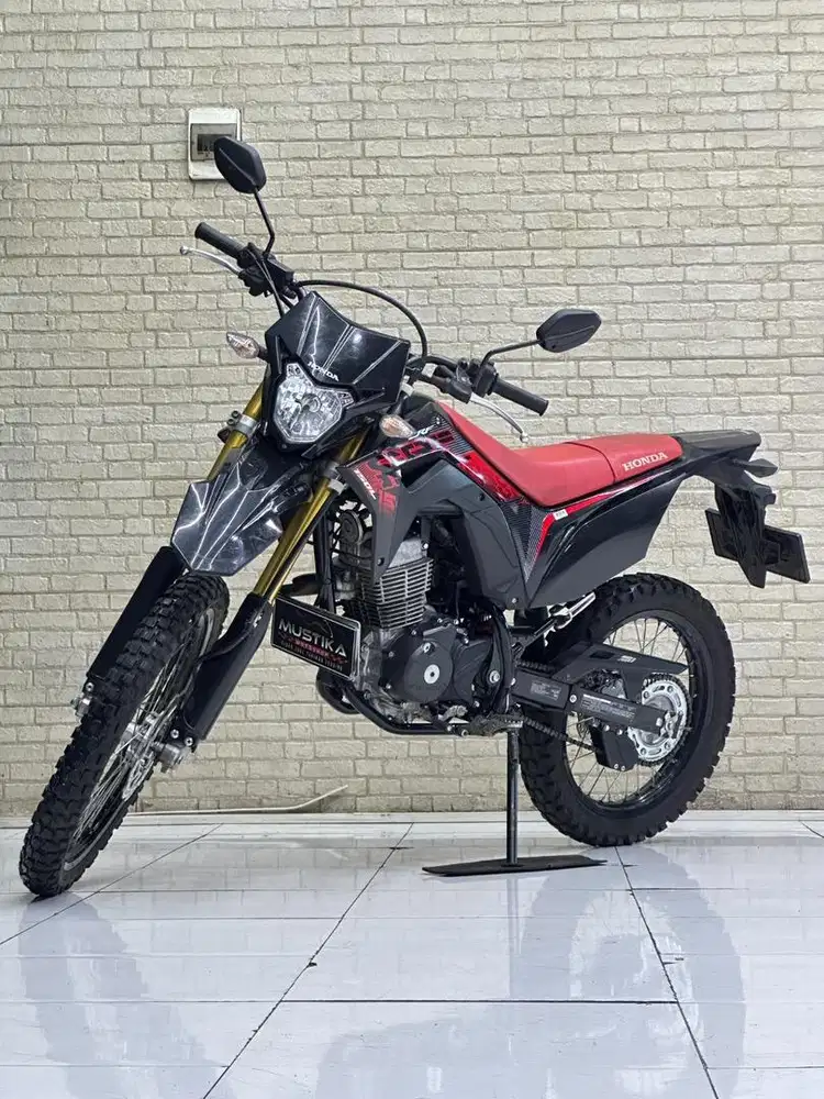KM 18rb perak‼️ Honda CRF 150L 2024 Unit Grade A - Zaky Mustika