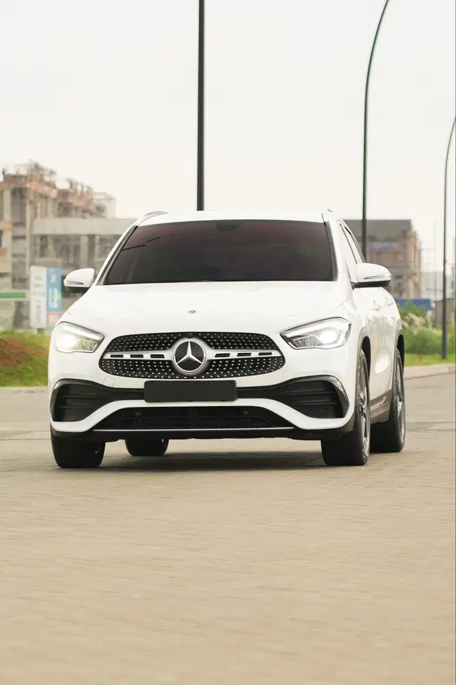 New Mercedes Benz GLA200 AMG 2023