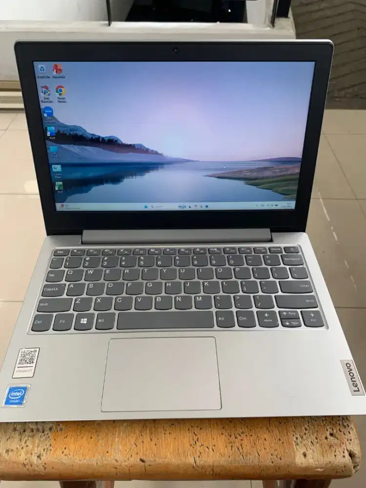 Laptop Lenovo Ideapad 11 81VT
Intel Celeron N4020 Ram 4gb