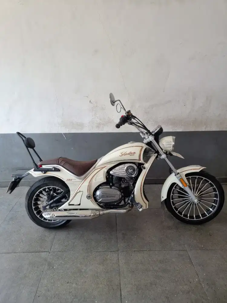 Keeway Gleiten 125 Matic Cruiser LED Fi Antikkk 2025 bln 9 KM 2 RB