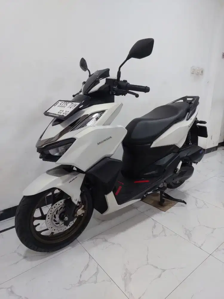 Honda Vario 160 ABS Keyless 2025 bulan 3 Gress Bisa Kredit