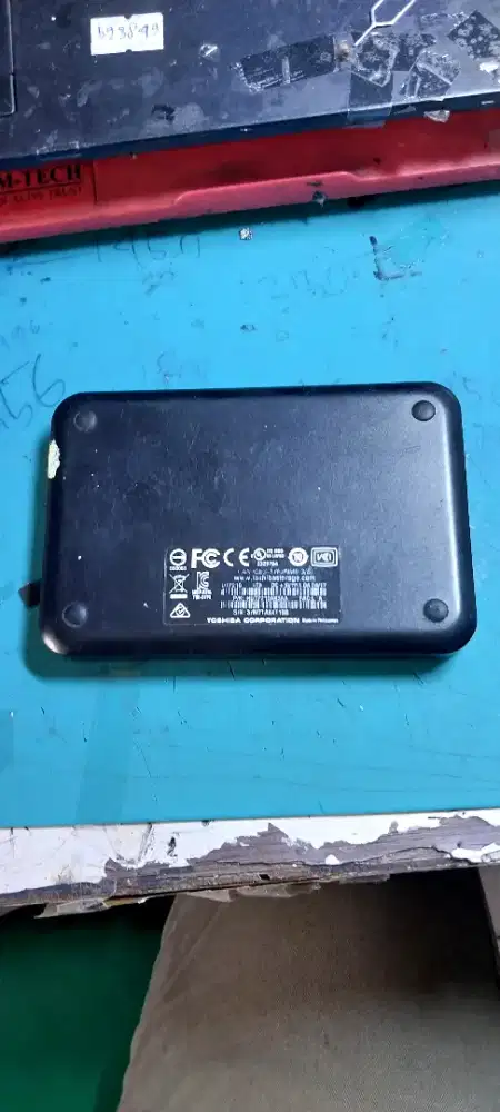 Di jual hardisk THOSIBA 1TB