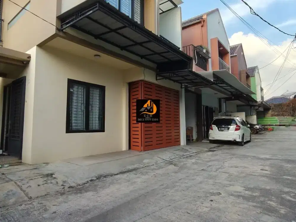 TP94.Dijual Rumah 2 lantai Second Dalam Mini Cluster Di Kalisari Pasar Rebo Jakarta Timur.