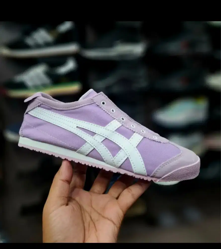 sepatu onitsuka