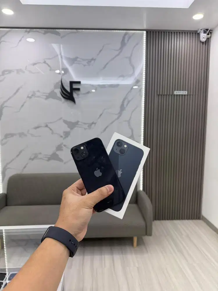 iphone 13 ibox likenew garansi panjang